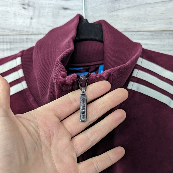 Burgundy adidas velour jacket - unisex - Picture 4 of 7